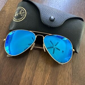 Ray-Ban Gold Aviator Sunglasses with Reflective Blue Lenses